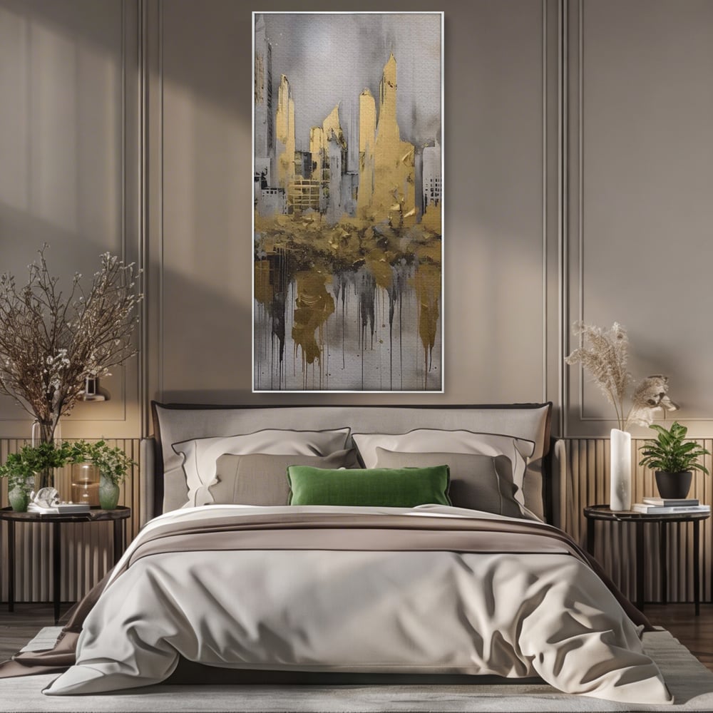 Tablou canvas cu tablou canvas cu zgarie-nori aurii, in rama de aluminiu argintiu, pe perete intr-un dormitor